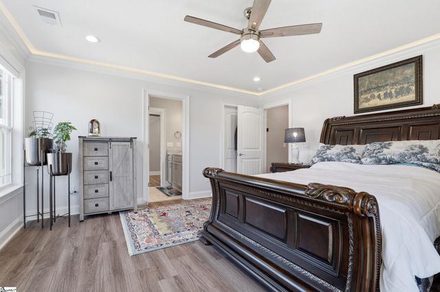 140 Double Crest Drive, Taylors, SC 29687