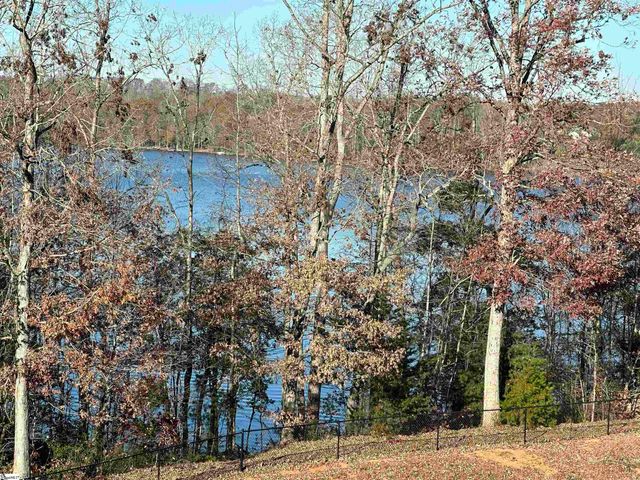 140 Double Crest Drive, Taylors, SC 29687