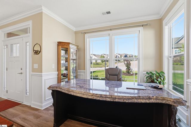 140 Double Crest Drive, Taylors, SC 29687