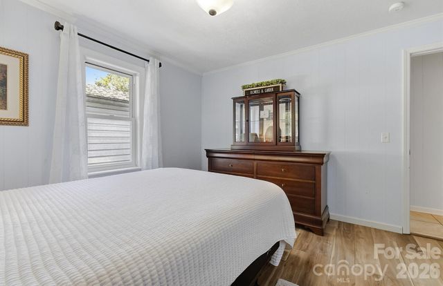 312 Jack Street, Hendersonville, NC 28792
