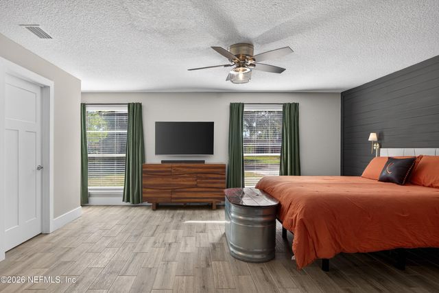 4021 FIELD BROOK Lane, Jacksonville, FL 32223