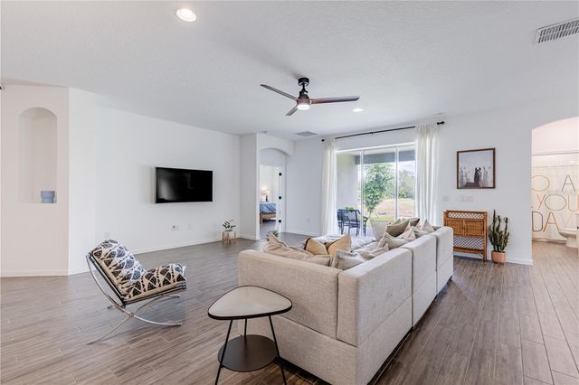 533 AVILA PLACE, Howey In The Hills, FL 34737