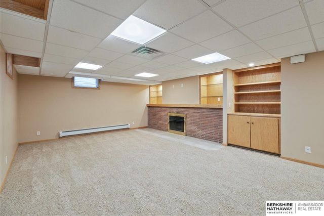 1802 S 76th Avenue, Omaha, NE 68124