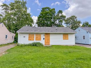1048 S James Road, Columbus, OH 43227