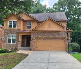 3710 Dalwood Drive, Suwanee, GA 30024