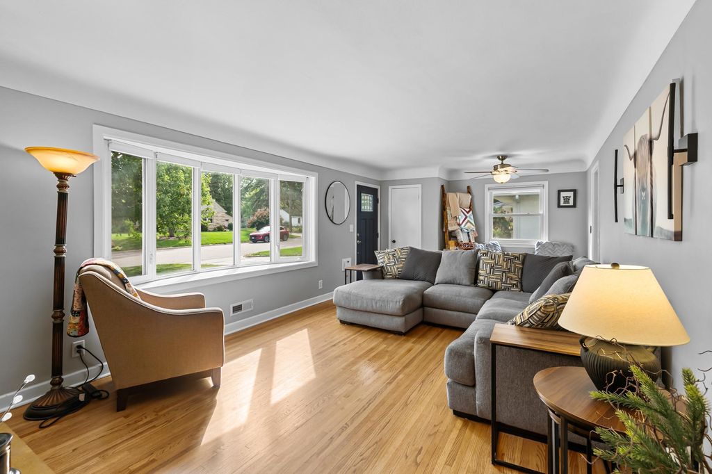 6938 Stevens Avenue S, Richfield, MN 55423 — photo 4