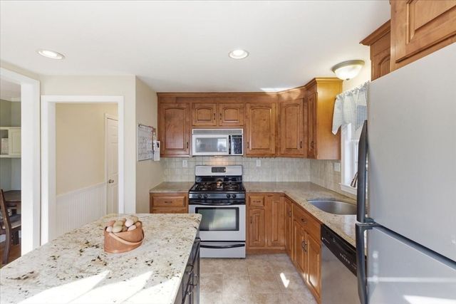 7 David Drive, Blackstone, MA 01504