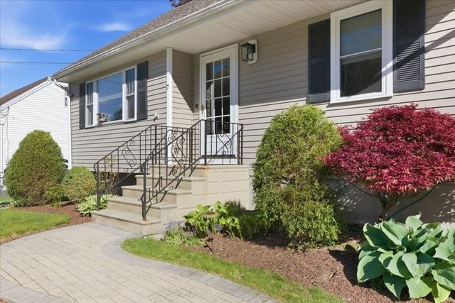 7 David Drive, Blackstone, MA 01504
