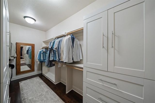 24051 W 121st Street, Olathe, KS 66061