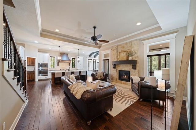 24051 W 121st Street, Olathe, KS 66061