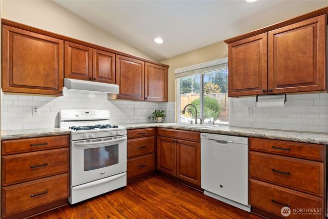 4100 Arbor Drive SE, Lacey, WA 98503