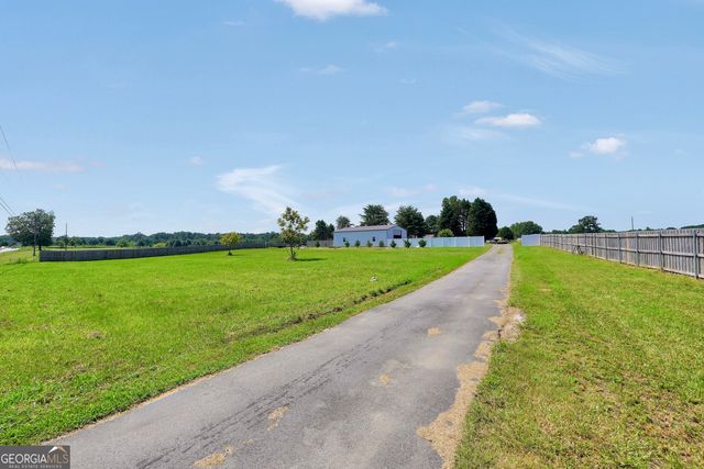 3036 High Falls Road, Jackson, GA 30233