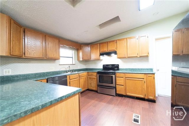 78 Spruce Street, Richmond Hill, GA 31324