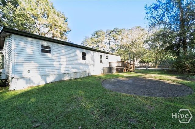 78 Spruce Street, Richmond Hill, GA 31324