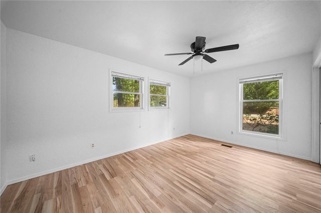 9 Bromwich Lane, Bella Vista, AR 72715