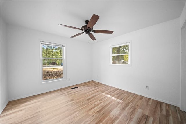 9 Bromwich Lane, Bella Vista, AR 72715