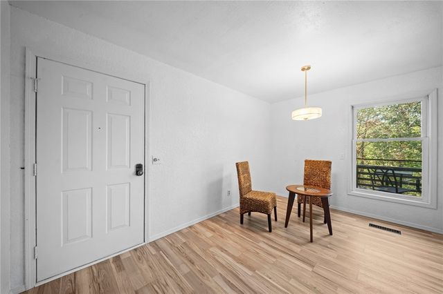 9 Bromwich Lane, Bella Vista, AR 72715