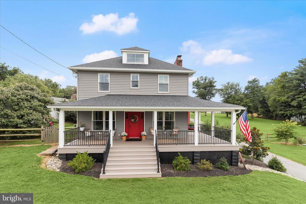 Image 67 of property listing at 16645 FREDERICK RD, Mount Airy, MD 21771