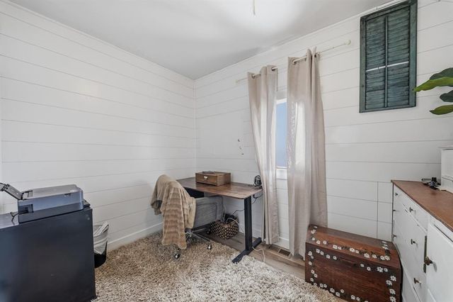 16261 105th Avenue, Chippewa Falls, WI 54729