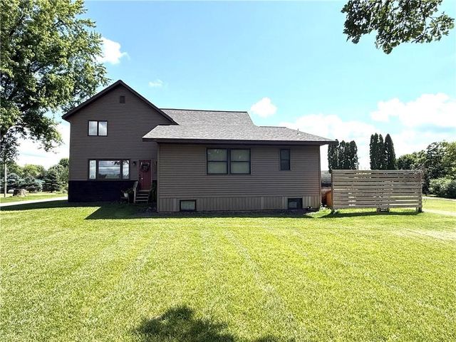 16261 105th Avenue, Chippewa Falls, WI 54729