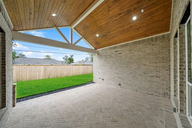 8025 Cedel Drive, Houston, TX 77055