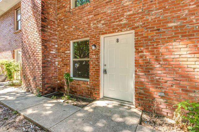 210 Rolston Road 8, Irving, TX 75060