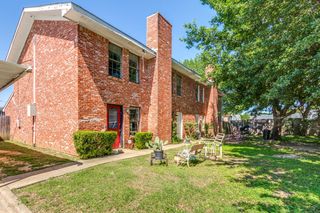 210 Rolston Road 8, Irving, TX 75060