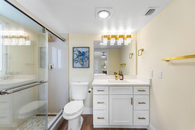1019 Guildford B, Boca Raton, FL 33434