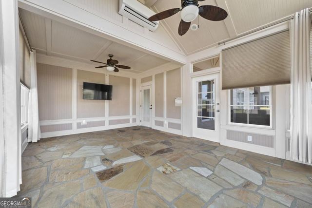 1011 Delmarina Street, Greensboro, GA 30642