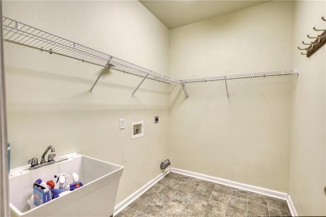 2899 N Sharon Church Road, Loganville, GA 30052