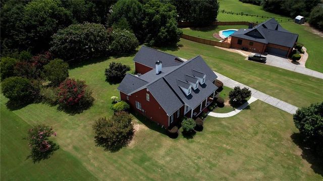 2899 N Sharon Church Road, Loganville, GA 30052