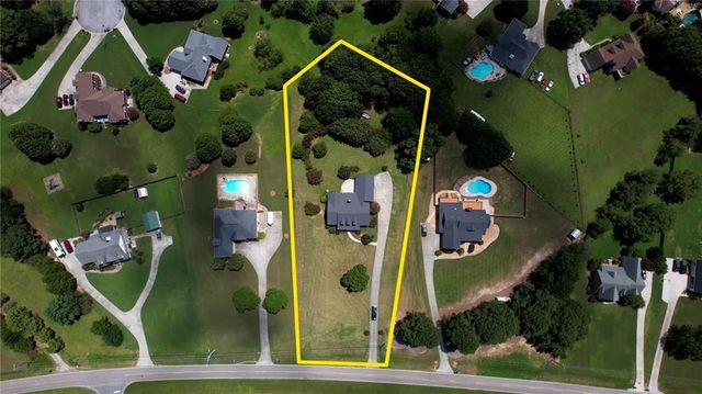 2899 N Sharon Church Road, Loganville, GA 30052