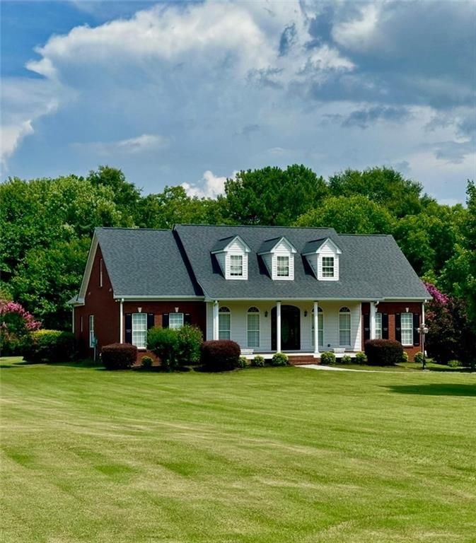 2899 N Sharon Church Road, Loganville, GA 30052
