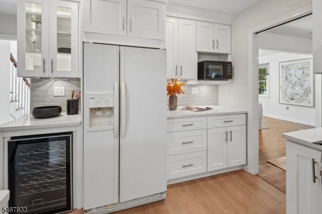 42 Collins Ave, Ramsey Boro, NJ 07446