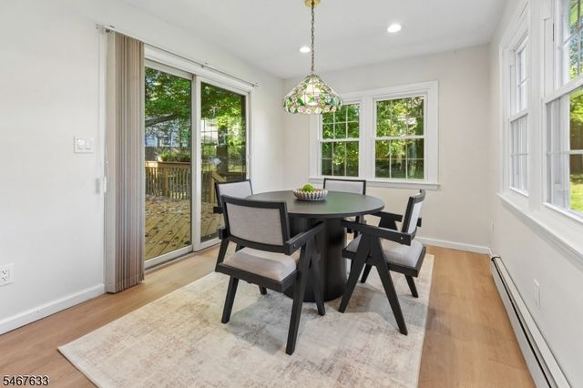 42 Collins Ave, Ramsey Boro, NJ 07446