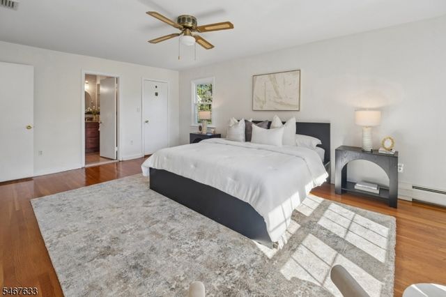 42 Collins Ave, Ramsey Boro, NJ 07446