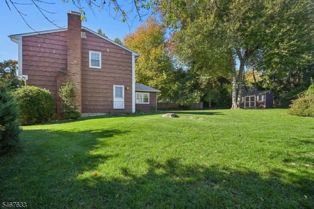 42 Collins Ave, Ramsey Boro, NJ 07446