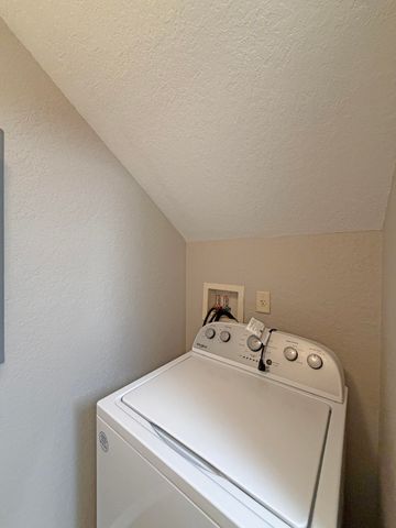 138 SW Peacock Blvd Apt 20-106 St, Port St Lucie, FL 34986