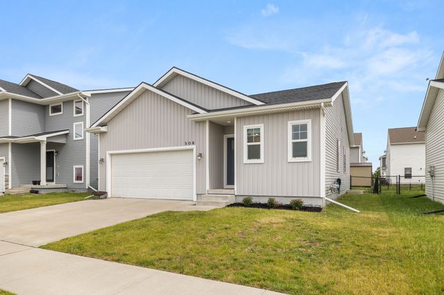508 1st Street NW, Bondurant, IA 50035