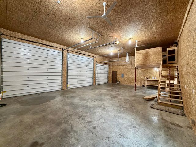 396 & 398 N 20th Street, Springfield City, MI 49037