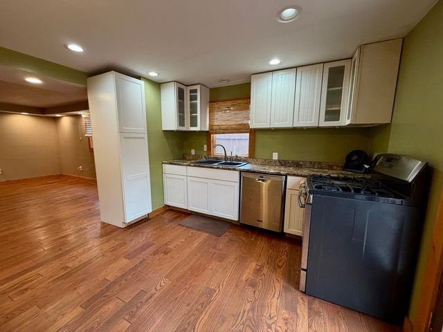 396 & 398 N 20th Street, Springfield City, MI 49037