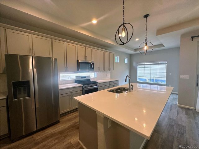 6652 Golden Briar Lane, Colorado Springs, CO 80927