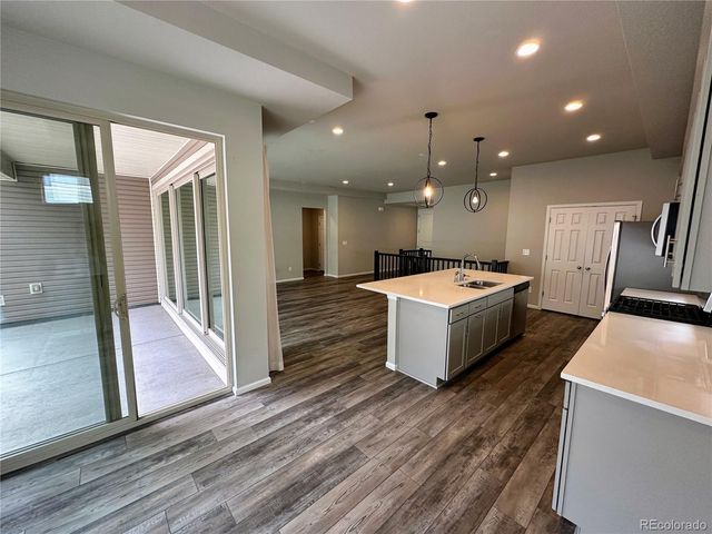 6652 Golden Briar Lane, Colorado Springs, CO 80927