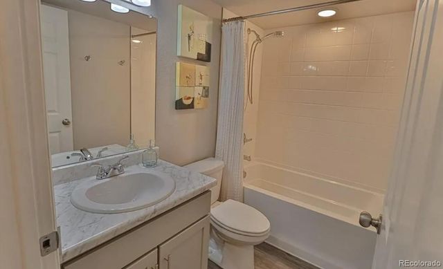 6652 Golden Briar Lane, Colorado Springs, CO 80927