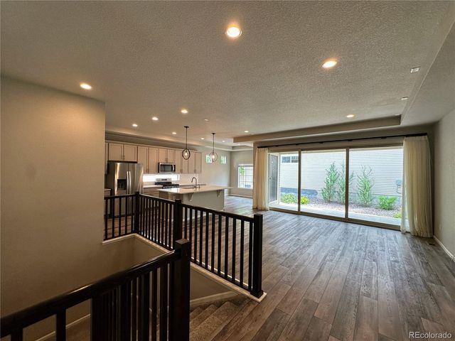 6652 Golden Briar Lane, Colorado Springs, CO 80927