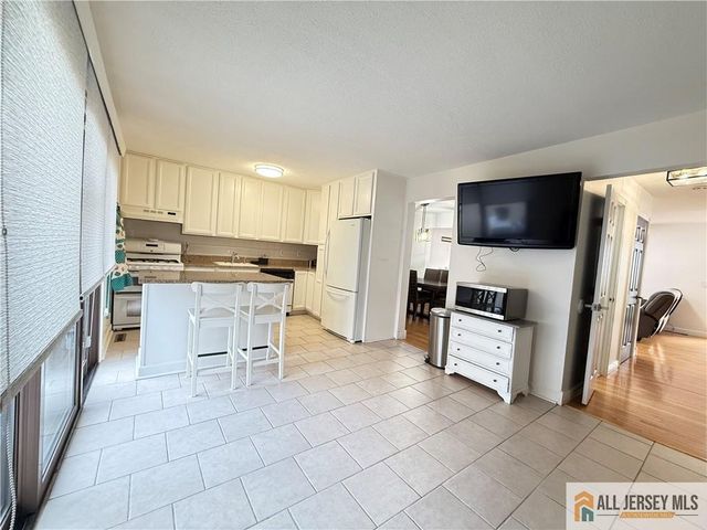 542 Fairfield Road, East Windsor, NJ 08520