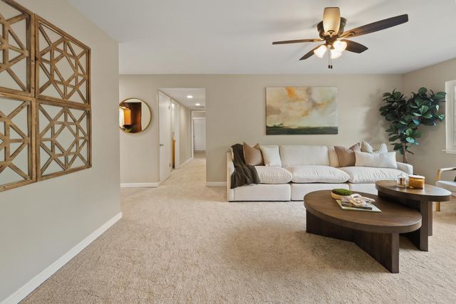 8931 La Serena Dr, Fair Oaks, CA 95628