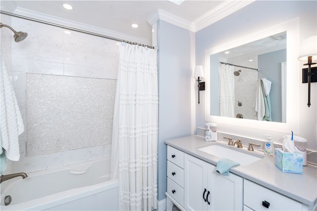 62 Nipmuc Trail C, North Providence, RI 02904