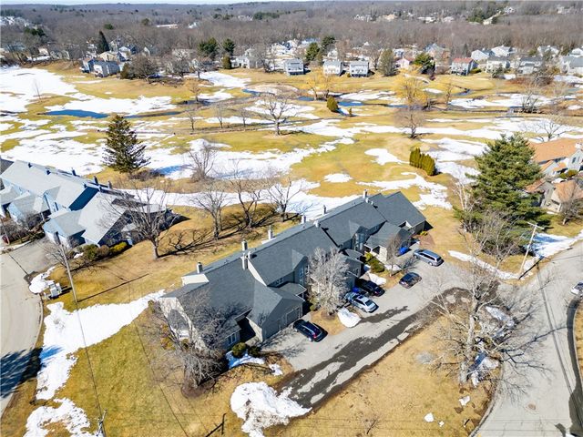 62 Nipmuc Trail C, North Providence, RI 02904