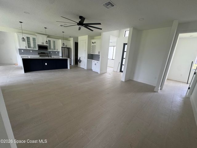 1478 Summer Street SE, Palm Bay, FL 32909